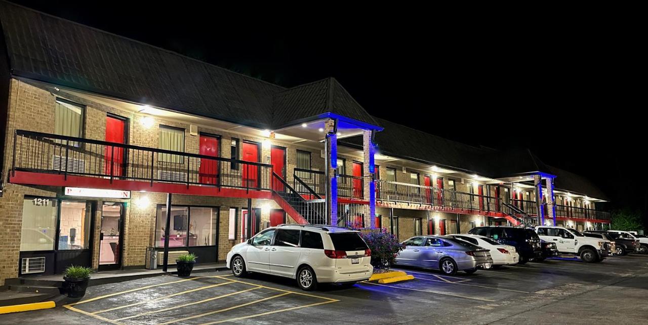 Travelers Inn 엘리자베스시티 외부 사진